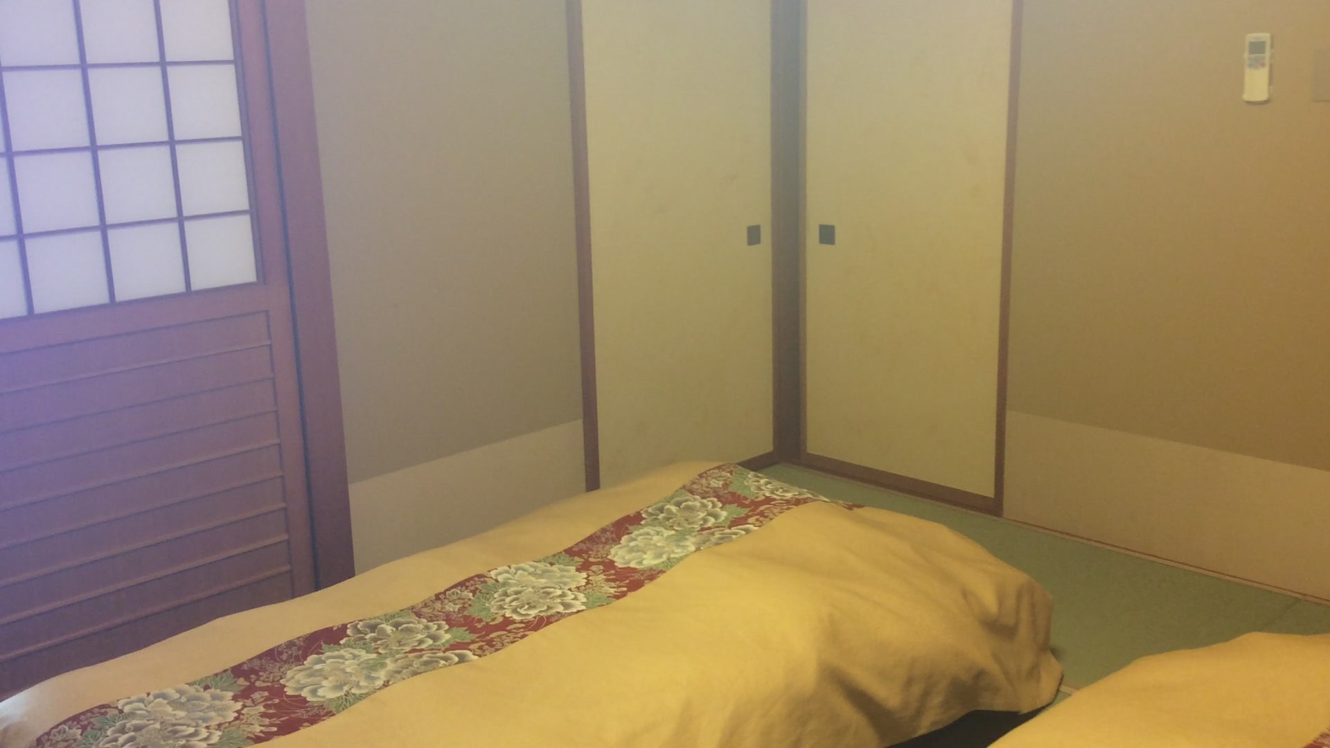 東伊豆町 片瀬温泉 片瀬館「ひいな」さん　特別室　和室　寝室