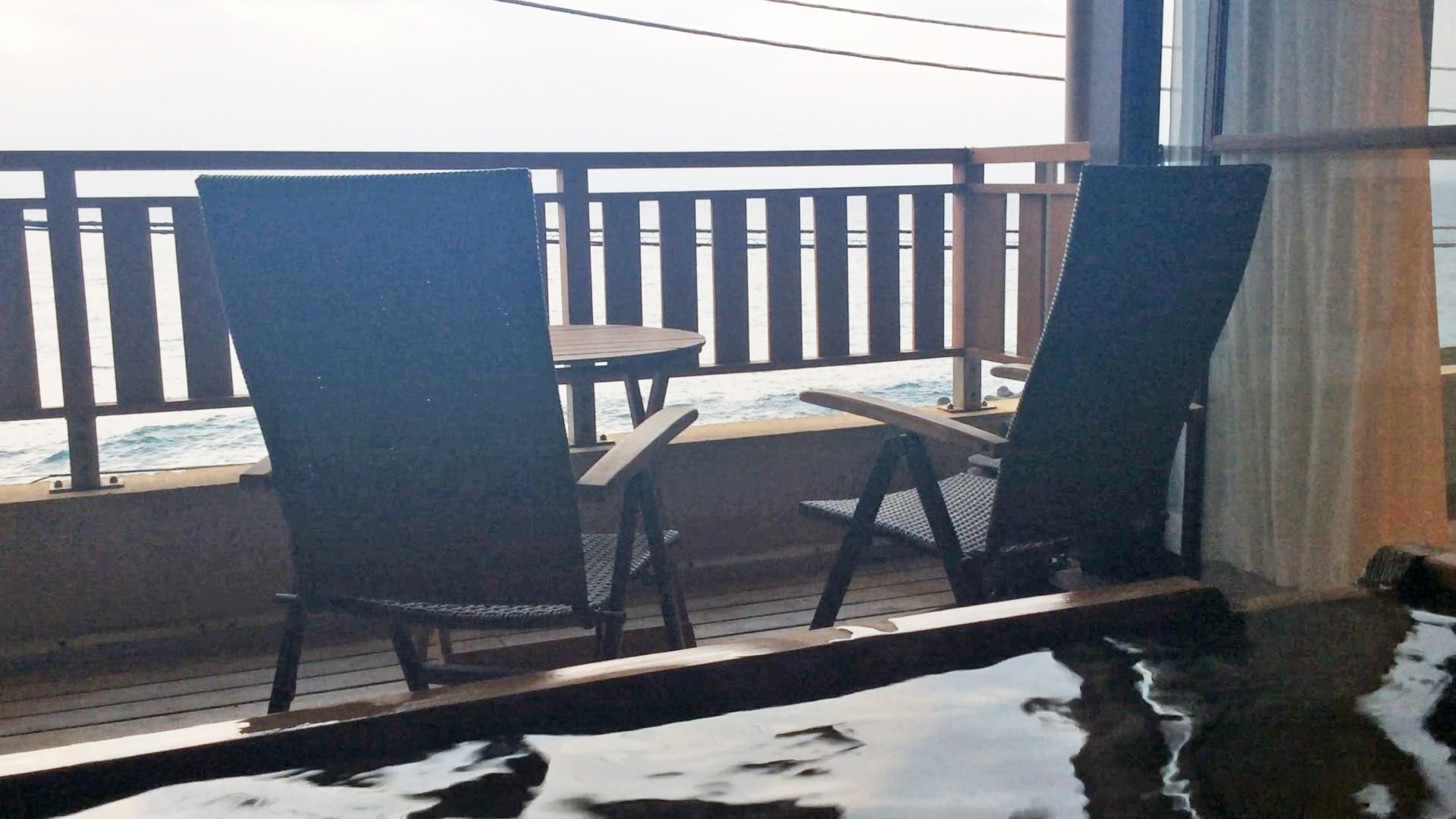 東伊豆町 片瀬温泉 片瀬館「ひいな」さん　特別室　源泉かけ流し　客室露天風呂からのながめ