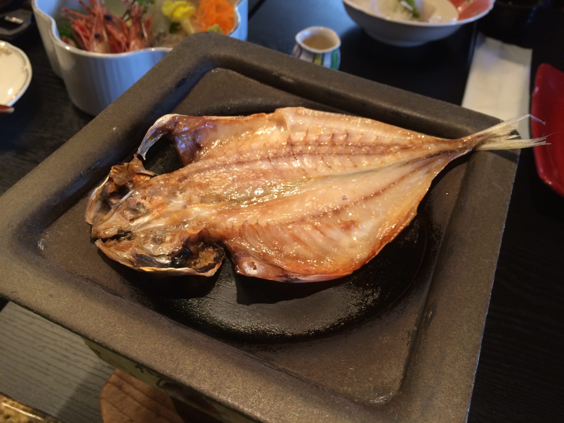 東伊豆町 片瀬温泉 片瀬館「ひいな」さん　特別室　朝食　あじの干物