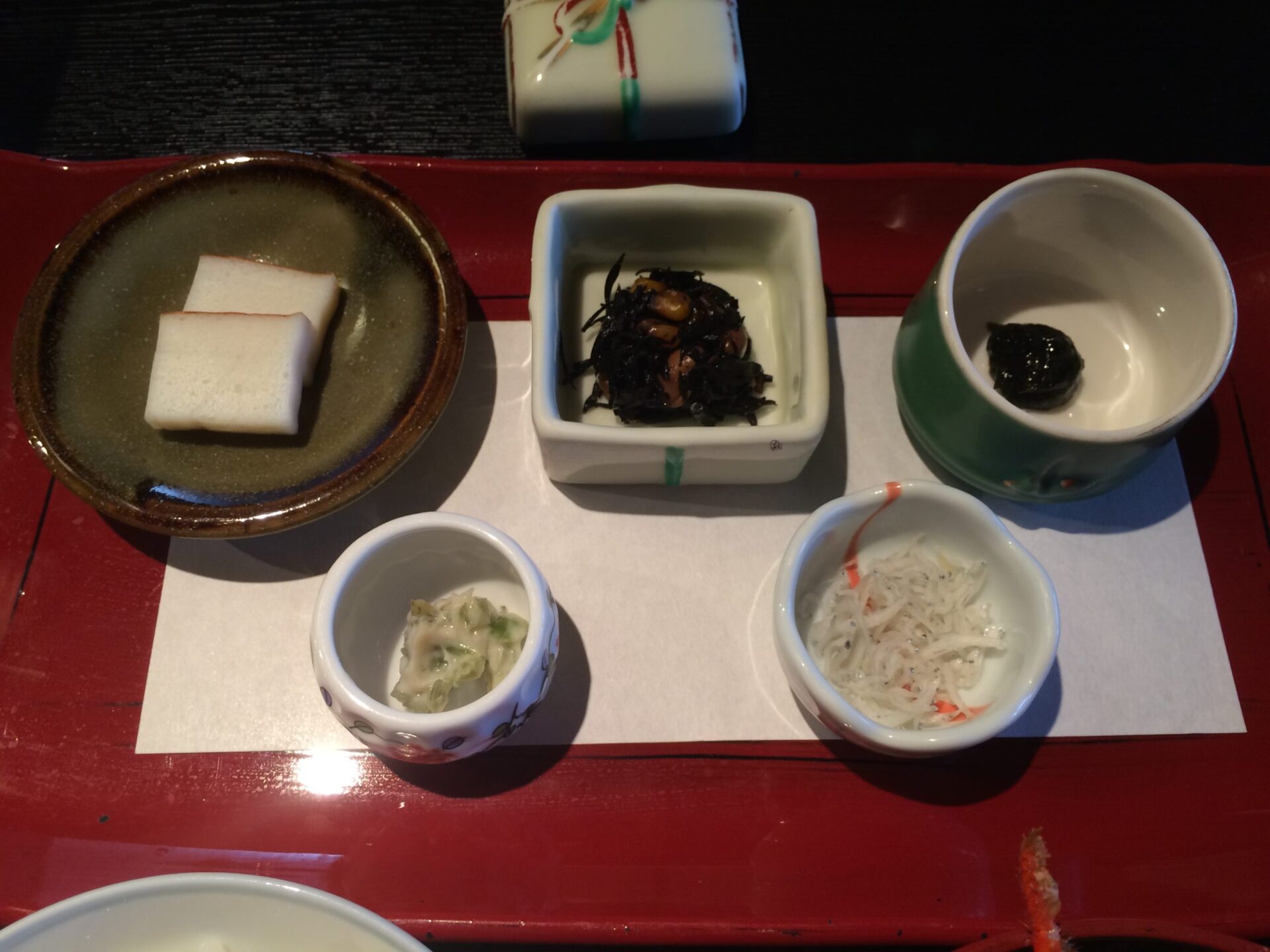 東伊豆町 片瀬温泉 片瀬館「ひいな」さん　特別室　朝食　おかず５品