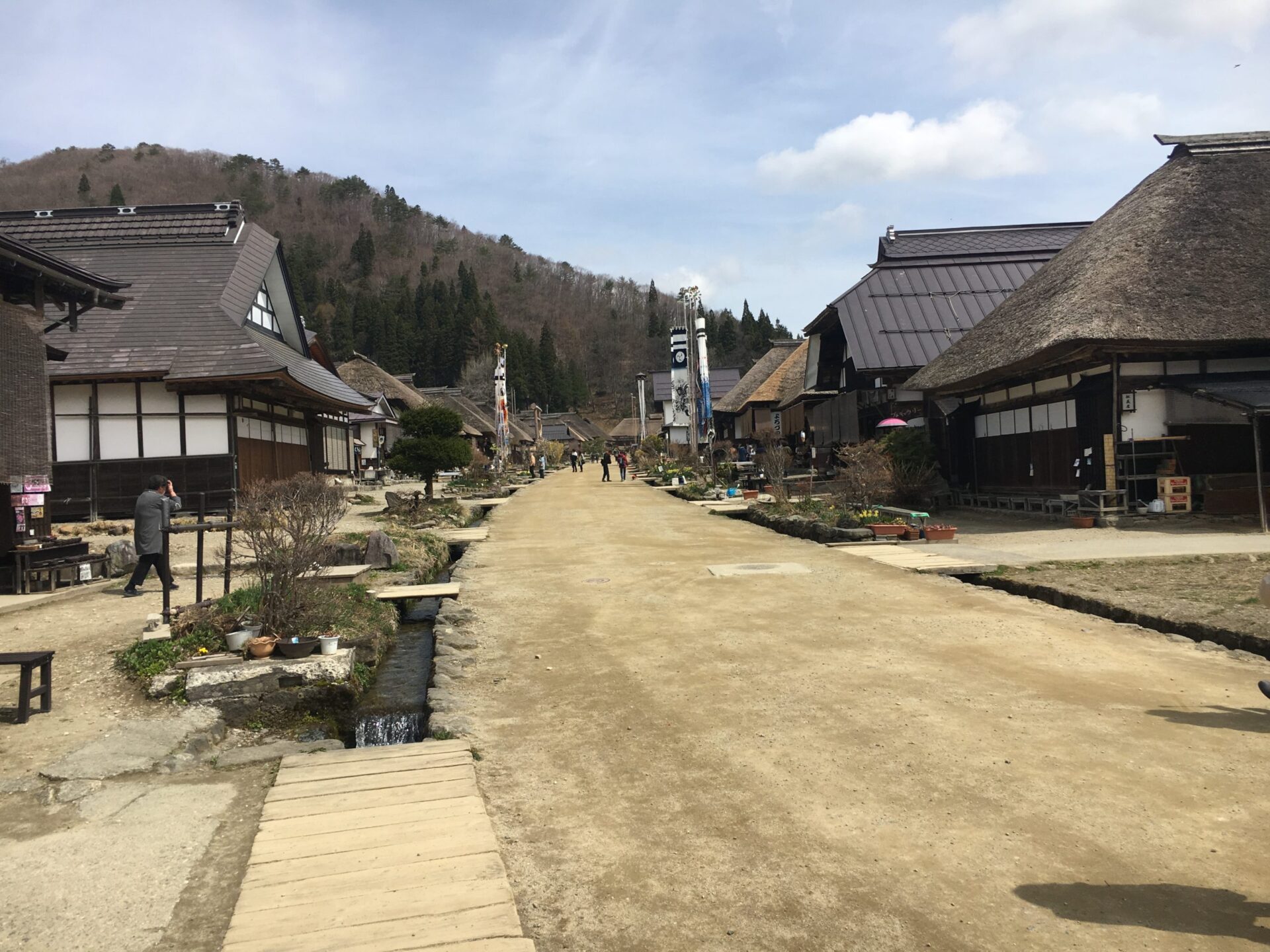 会津観光スポット　大内宿　街並み