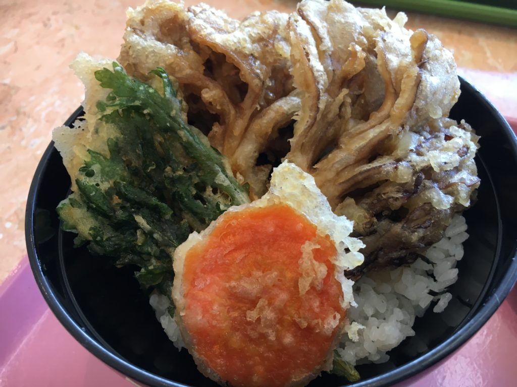 苗場 ドラゴンドラ 山頂レストラン