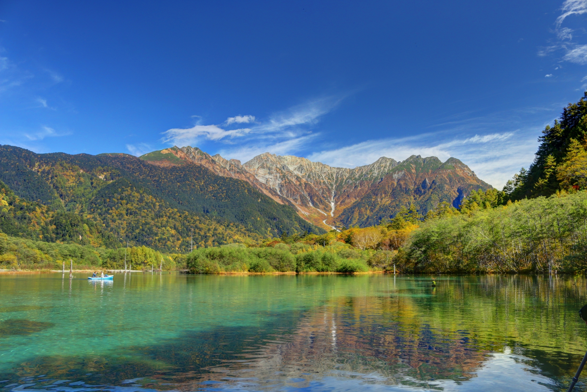 上高地 大正池 朝もや 焼岳 水鏡
