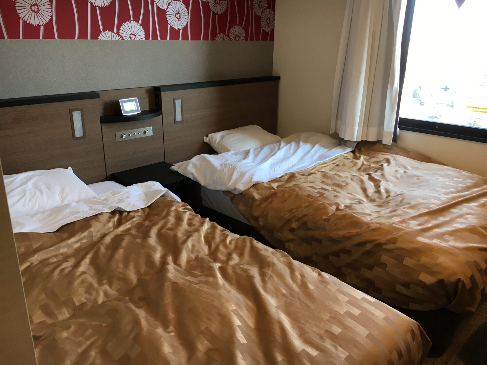 三交イン伊勢市駅前 ベッド