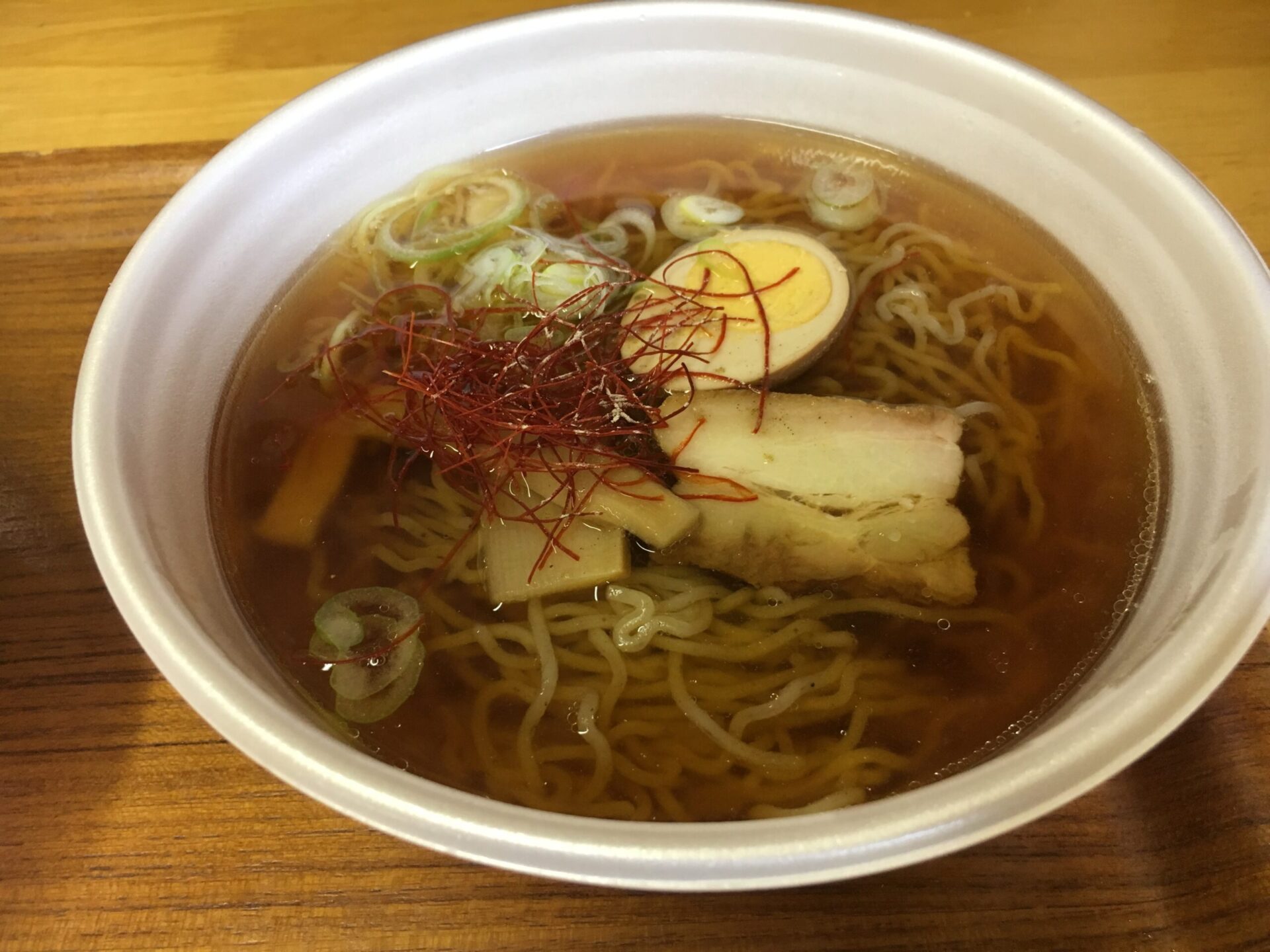 「森の物産館キョロロ」ラーメン