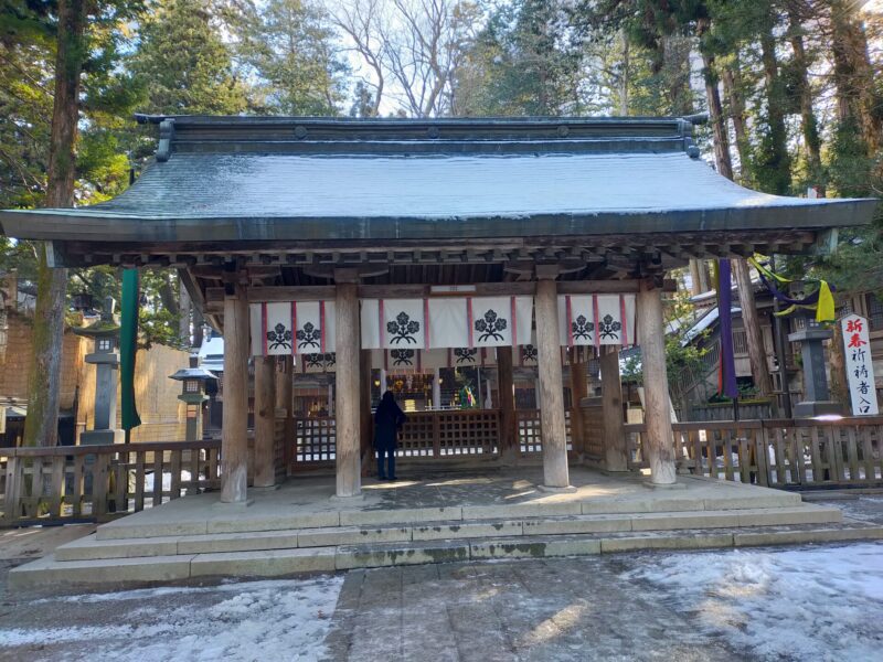 上社本宮 幣拝殿