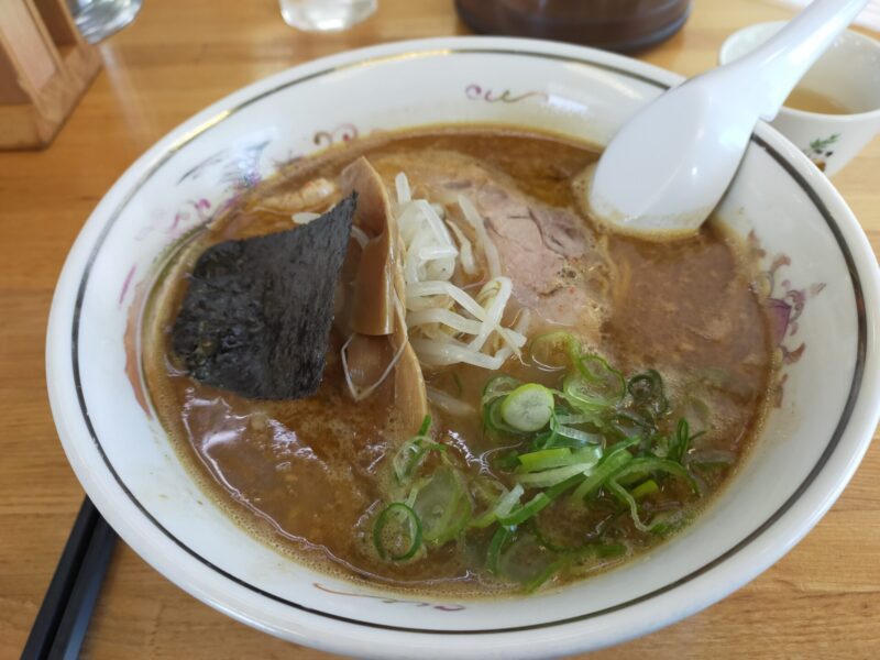ニンニクラーメン