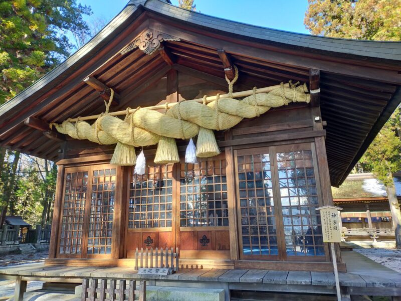 下社春宮 神楽殿