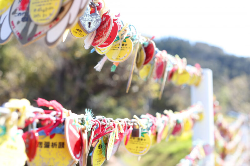 恋人岬　恋愛成就絵馬