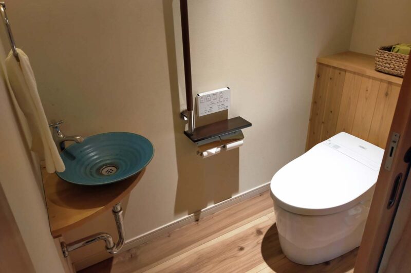 白馬ひふみ　露天風呂付スイート【季】　ウォシュレットトイレ 