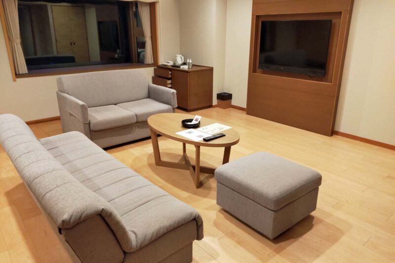 やまのは デラックス洋室（川側） 客室