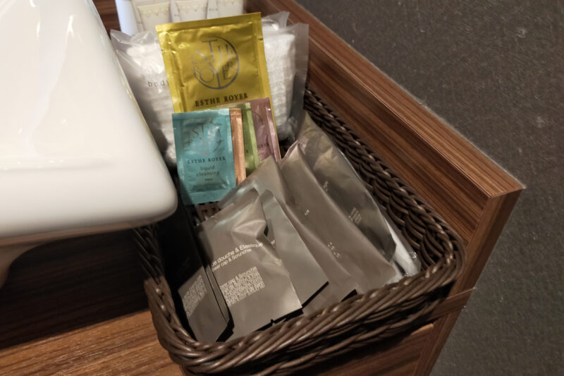 磐梯熱海温泉　守田屋　もみじスイート　洗面所　アメニティ