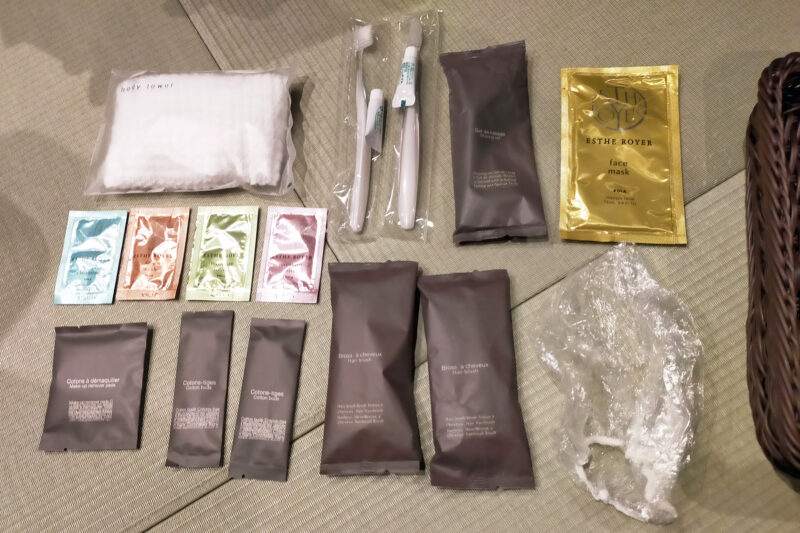 磐梯熱海温泉　守田屋　もみじスイート　洗面所　アメニティ