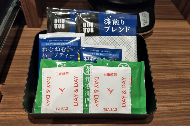 磐梯熱海温泉　守田屋　もみじスイート　お茶セット　茶葉