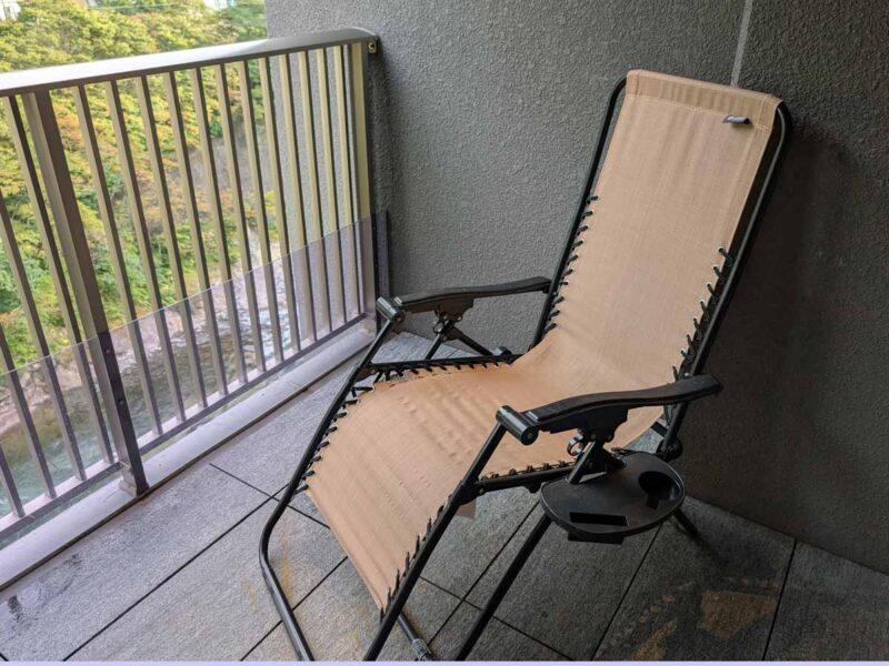 群馬　あらたし　みなかみ　バルコニーチェアー