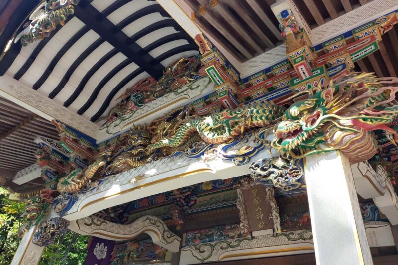 長瀞　宝登山神社　正面の龍の彫刻