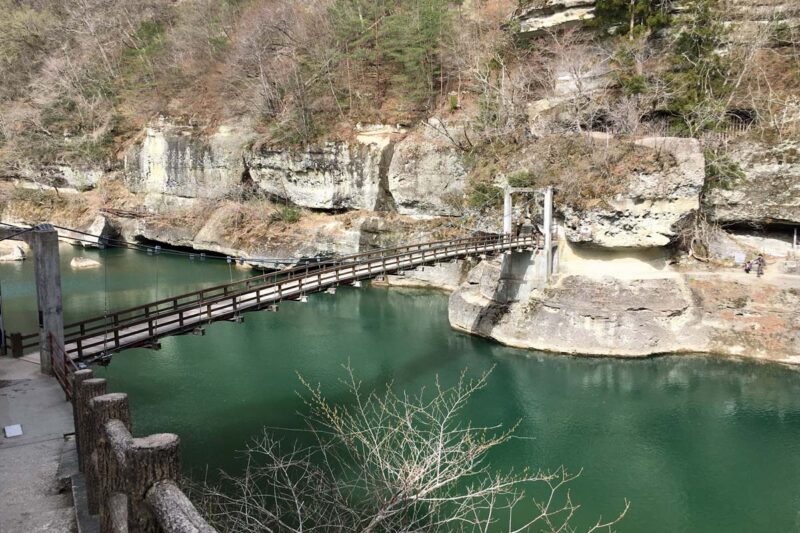 会津　塔のへつり