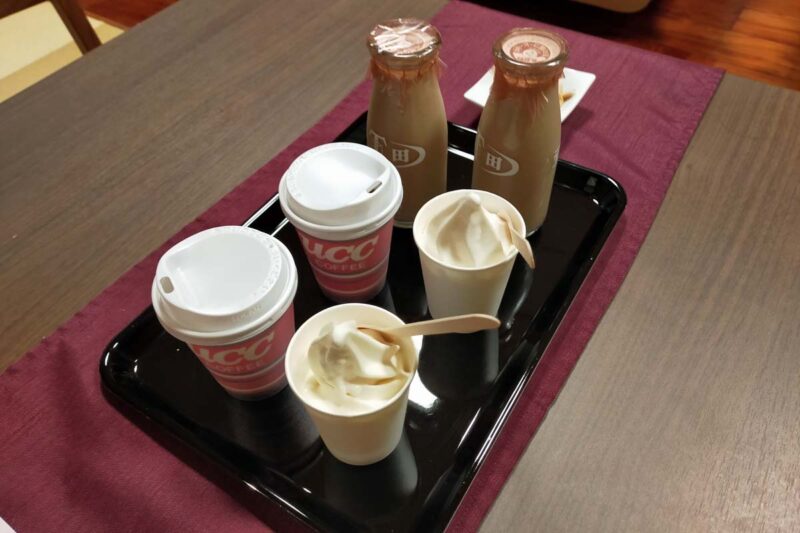 秩父・長瀞温泉　花湯別邸　オールインクルーシブ　ホットコーヒー　ソフトクリーム　コーヒー牛乳