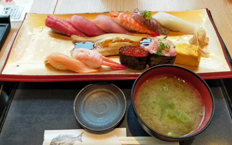 伊豆太郎にぎり